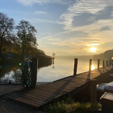 Hotel Lenzer Hafen *