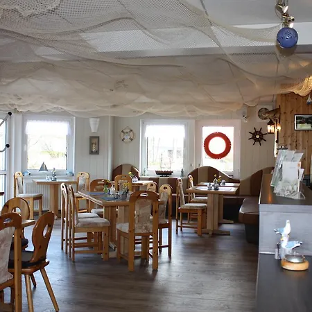 Hotel Lenzer Hafen